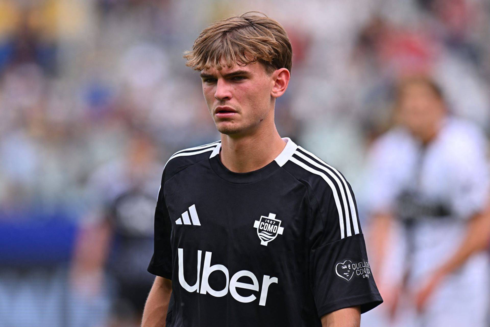 断了对手防 断了对手防