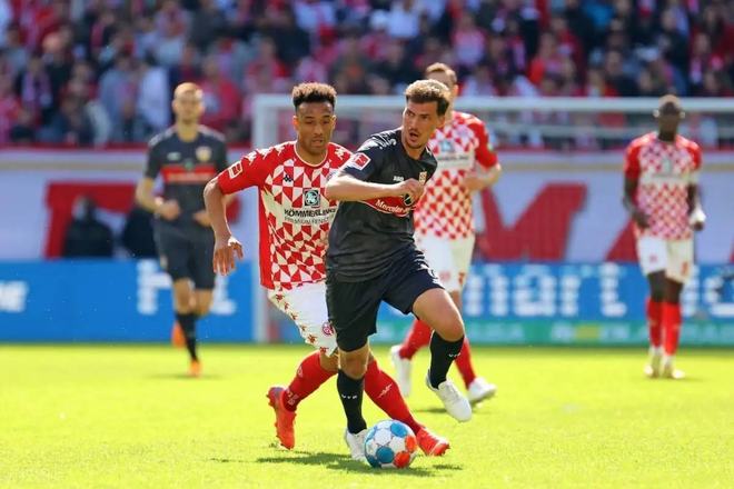 产生不利影 产生不利影