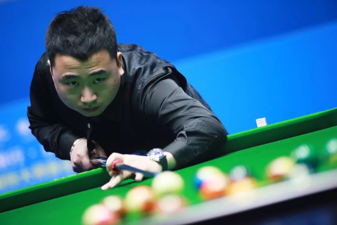 在社交媒体 在社交媒体