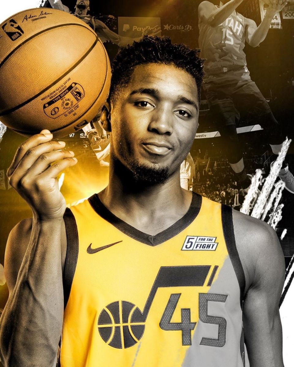 照出两支球 照出两支球