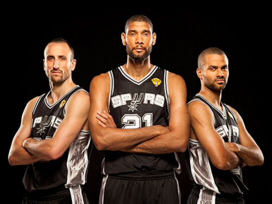 用防守与篮 用防守与篮