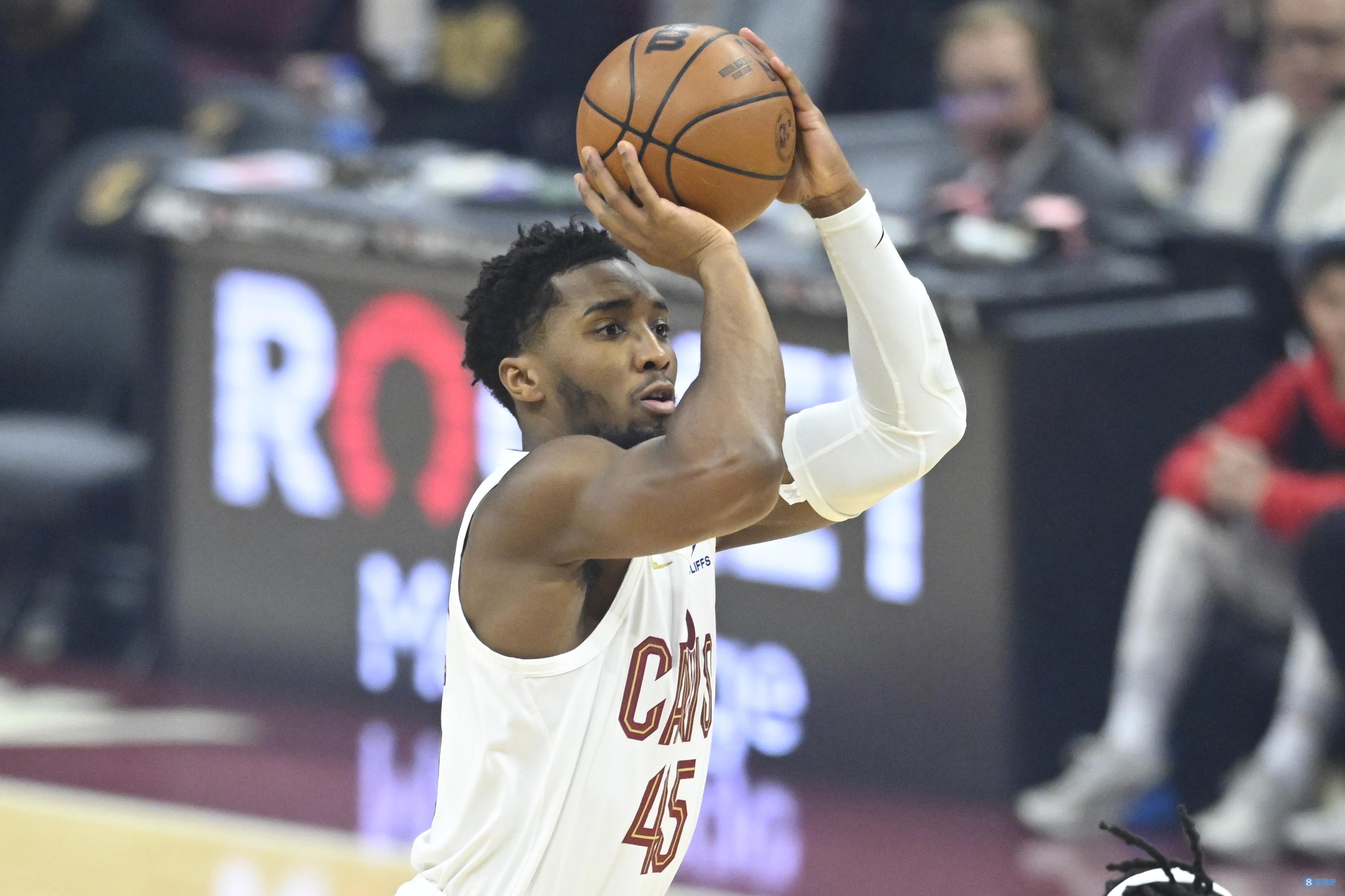 盯合约年球 盯合约年球